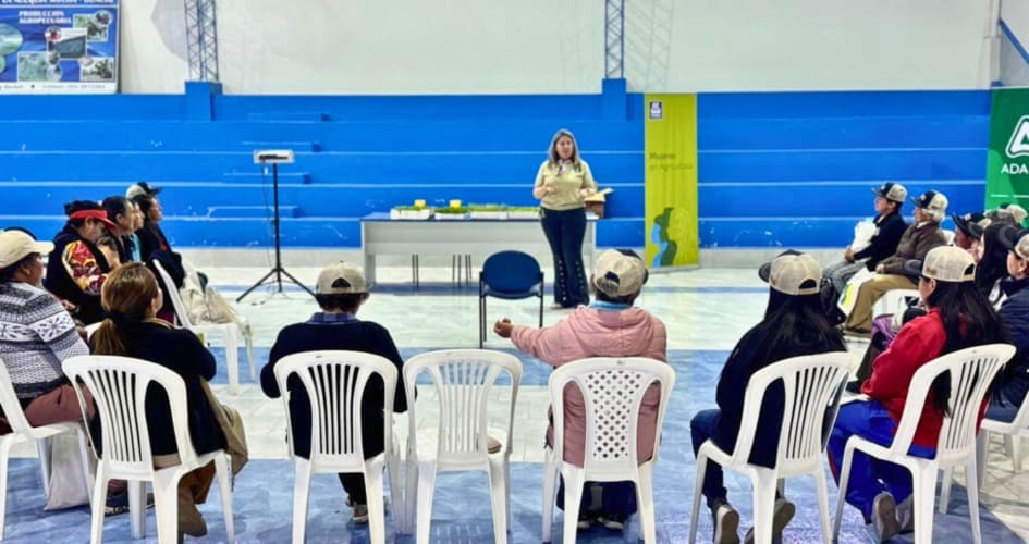 Women in Agronomy participants attending lectures